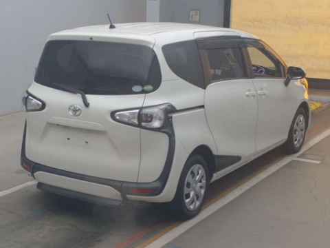 2018 Toyota Sienta NSP172G[1]