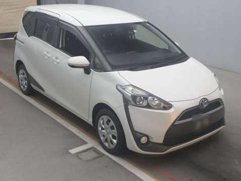 2018 Toyota Sienta NSP172G[2]