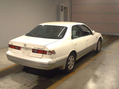 1999 Toyota Camry Gracia Sedan SXV20[1]