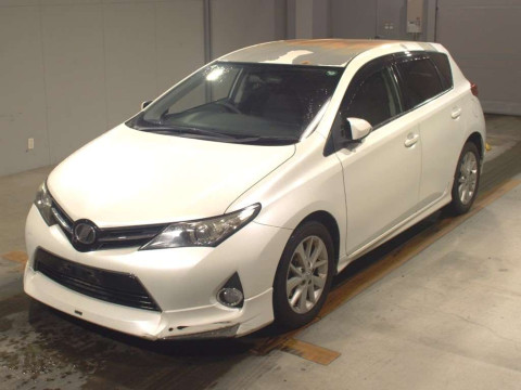 2012 Toyota Auris ZRE186H[0]