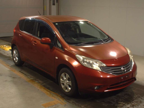 2012 Nissan Note E12[2]