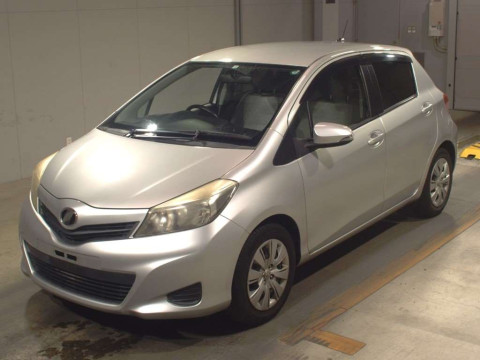 2011 Toyota Vitz NSP130[0]