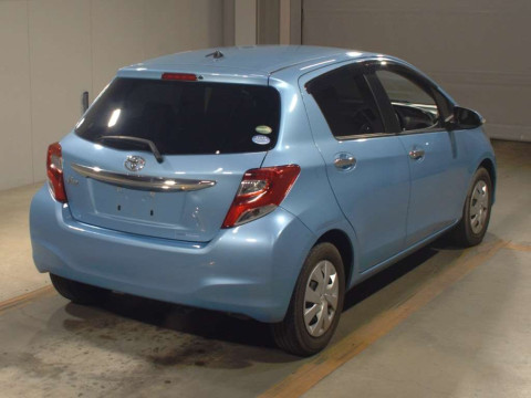 2016 Toyota Vitz NSP130[1]