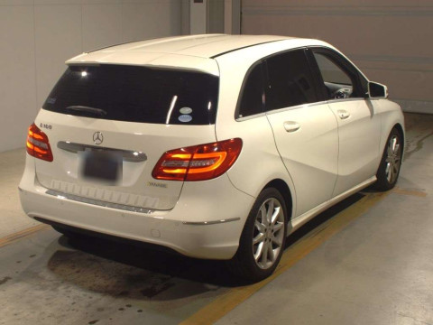 2014 Mercedes Benz B-Class 246242[1]