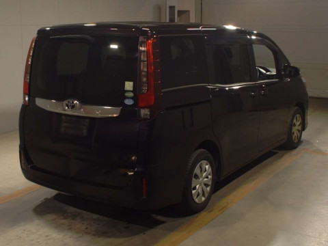 2016 Toyota Noah ZRR80G[1]