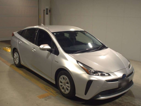 2019 Toyota Prius ZVW51[2]