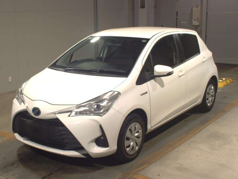 2018 Toyota Vitz NHP130[0]