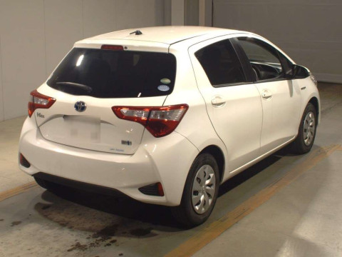 2018 Toyota Vitz NHP130[1]