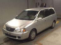 2003 Toyota Gaia