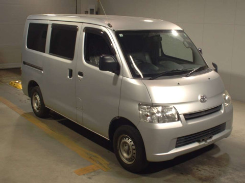 2019 Toyota Townace Van S402M[2]