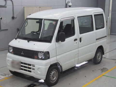 2011 Mitsubishi Minicab Van U61V[0]