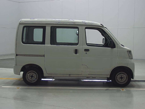 2017 Daihatsu Hijet Cargo S321V[2]