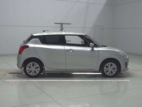 2020 Suzuki Swift ZC83S[2]