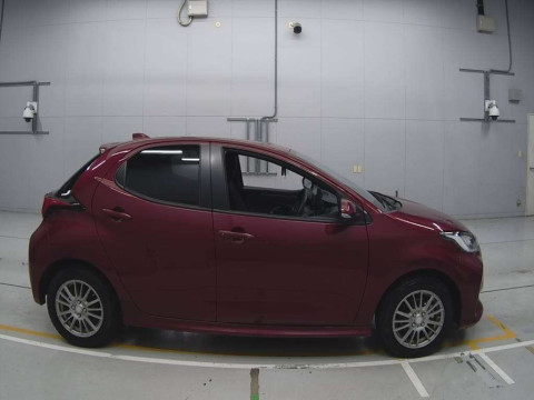 2021 Toyota YARIS MXPH10[2]