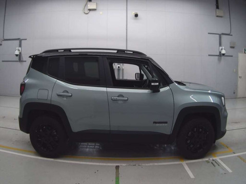 2022 Jeep Renegade 4xe BV13[2]