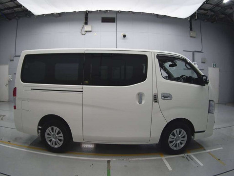 2019 Nissan NV350 CARAVAN VAN VW2E26[2]