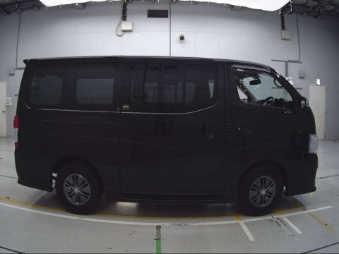 2019 Nissan NV350 CARAVAN VAN VR2E26[2]