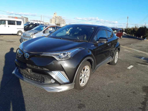 2018 Toyota C-HR ZYX10[0]