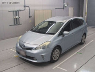 2011 Toyota Prius alpha