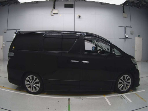 2011 Toyota Vellfire ANH20W[2]