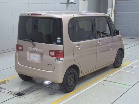 2010 Daihatsu Tanto L375S[1]