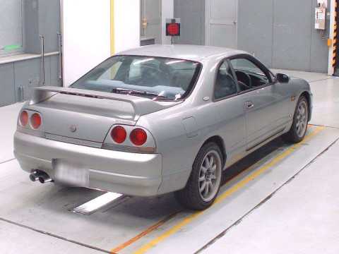 1998 Nissan Skyline ECR33[1]