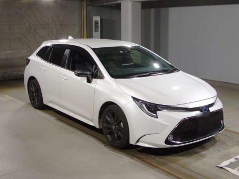 2022 Toyota Corolla Touring Wagon ZWE211W[2]