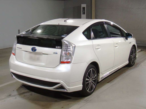 2011 Toyota Prius ZVW30[1]