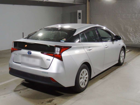 2019 Toyota Prius ZVW51[1]