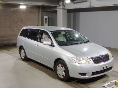 2004 Toyota Corolla Fielder ZZE122G[2]