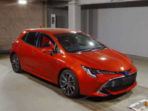 2018 Toyota Corolla Sports ZWE211H[2]