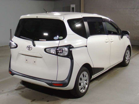 2017 Toyota Sienta NSP170G[1]