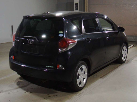 2016 Toyota Ractis NCP120[1]