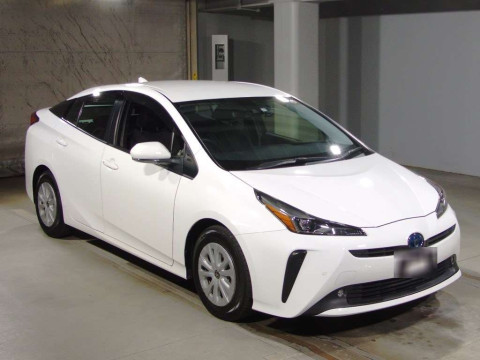 2021 Toyota Prius ZVW51[2]