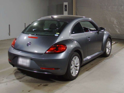 2018 Volkswagen Beetle 16CBZ[1]