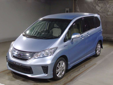 2013 Honda Freed hybrid GP3[0]