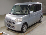 2011 Daihatsu Tanto