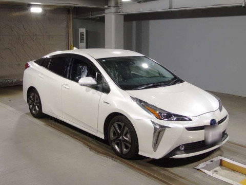 2019 Toyota Prius ZVW51[2]