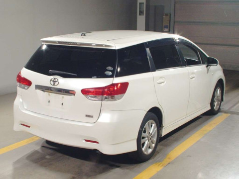 2010 Toyota Wish ZGE20W[1]