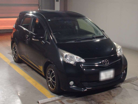 2012 Toyota Ractis NSP120[2]