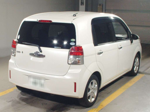 2015 Toyota Spade NCP141[1]