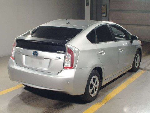 2012 Toyota Prius ZVW30[1]