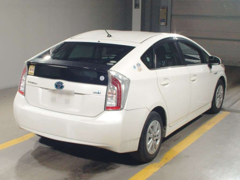 2014 Toyota Prius ZVW30[1]