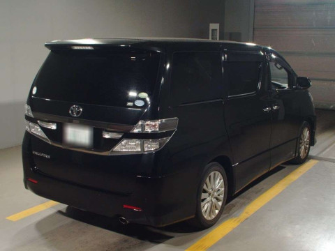 2013 Toyota Vellfire ANH20W[1]