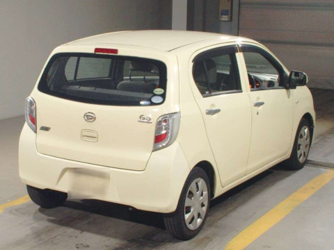 2013 Daihatsu Mira es LA300S[1]