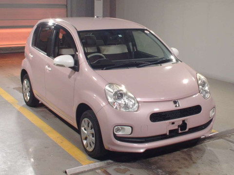 2014 Toyota Passo KGC30[2]