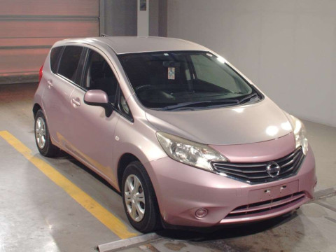 2014 Nissan Note E12[2]