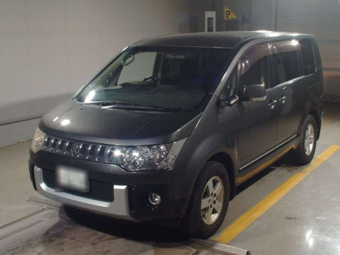 2013 Mitsubishi Delica D5 CV2W[0]