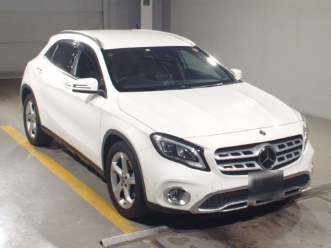 2018 Mercedes Benz GLA-Class 156947[2]