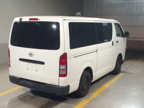 2006 Toyota Hiace Van KDH200V[1]